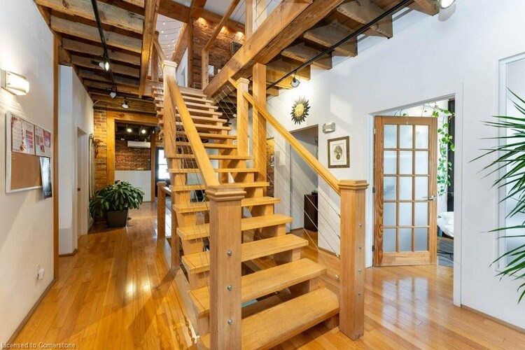 287 Queen Street S, Mississauga, ON, Streetsville