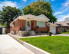 1568 Asgard Drive, Peel, ON , MLS #40739795 , Image - 1