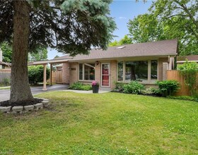 2091 Hartington Court, Peel, ON , MLS #40744819 , Image - 1