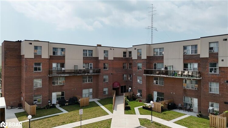 1055A Forestwood Drive, Mississauga, ON, Erindale