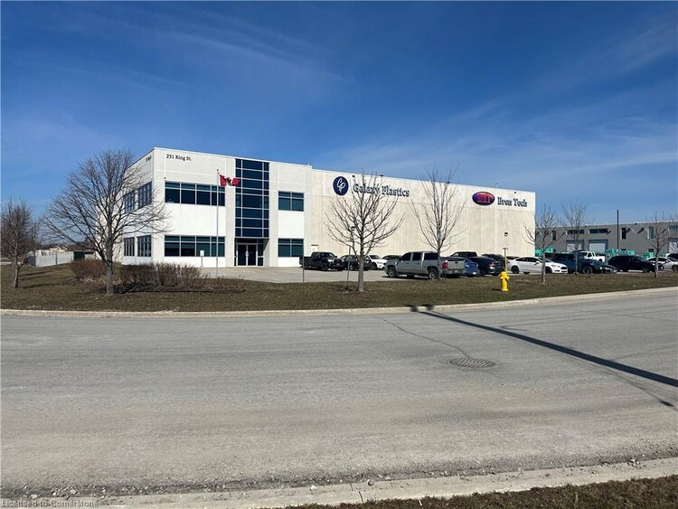 231 King Street, Barrie, ON, 400 West