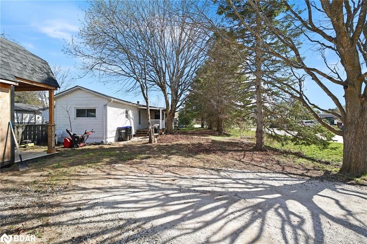 2 East Street, Essa, ON, Rural King