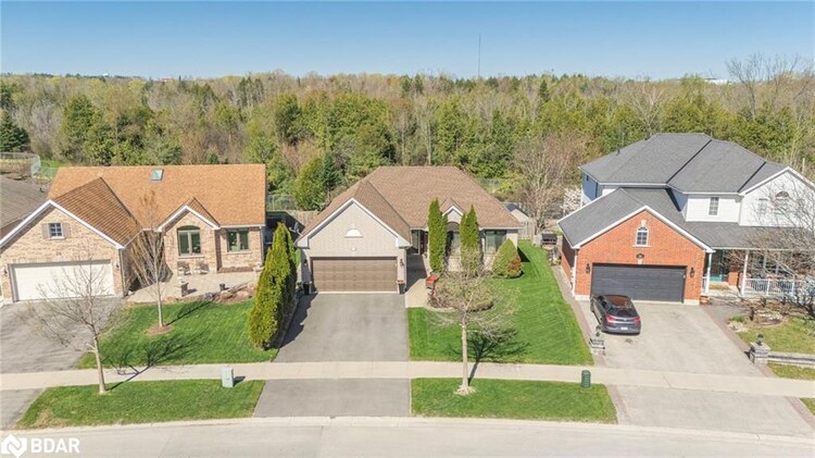 40 Country Lane, Barrie, ON, Painswick South