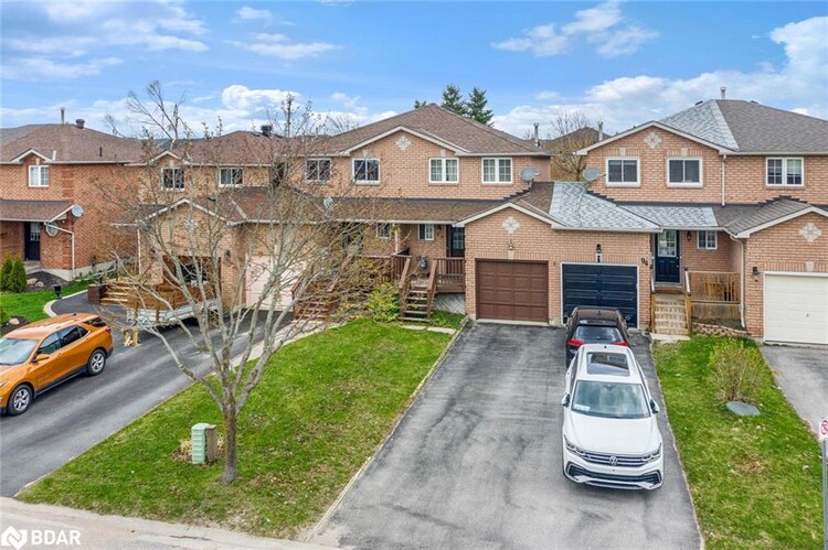 96 Lee Crescent, Barrie, ON, Holly