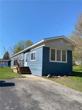 8 Bensley Drive, Simcoe, ON , MLS #40730453 , Image - 1