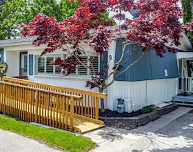 9 Green Glade Court, Simcoe, ON , MLS #40735218 , Image - 1