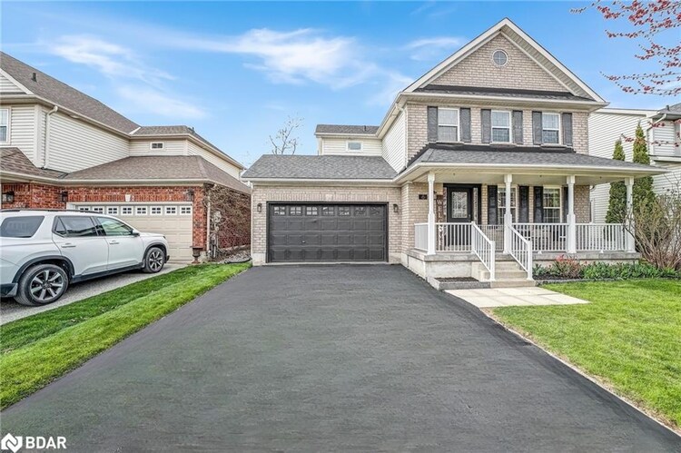 6 Brookwood Drive, Barrie, ON, 400 West