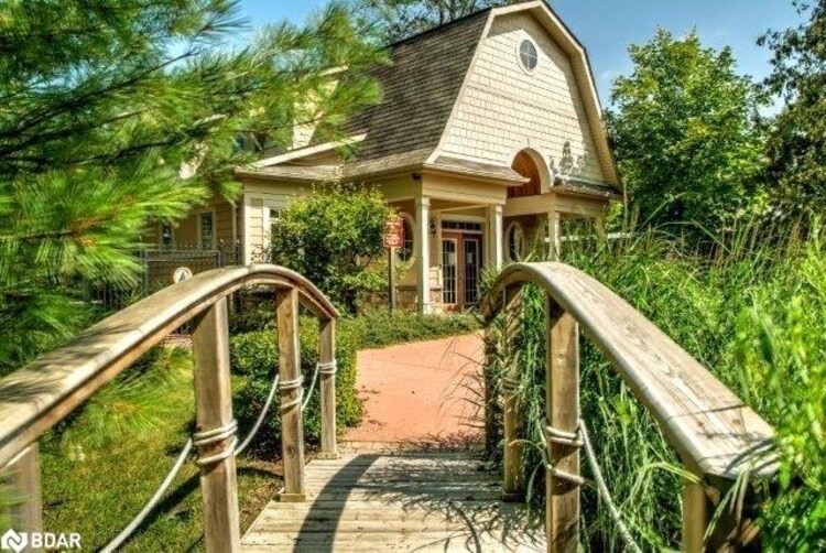 300 Stonebridge Boulevard, Wasaga Beach, ON, Wasaga Beach