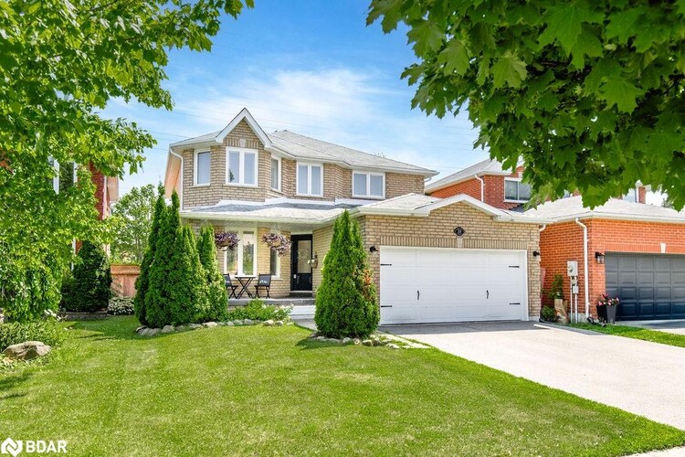 33 Etherington Crescent, Barrie, ON, West Bayfield