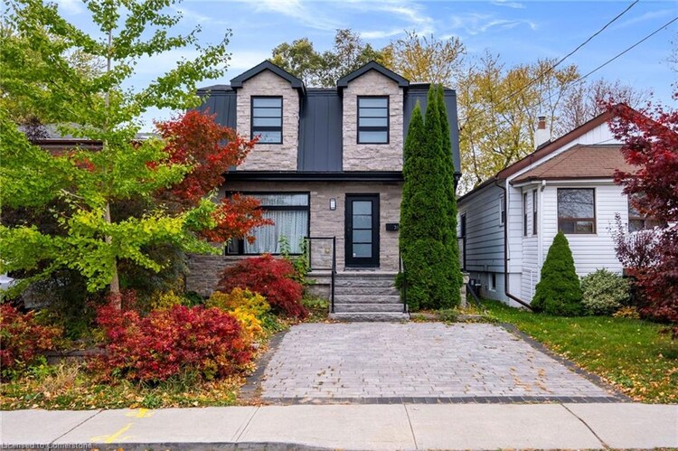 76 Phillip Avenue, E06, ON, Birchcliffe-Cliffside