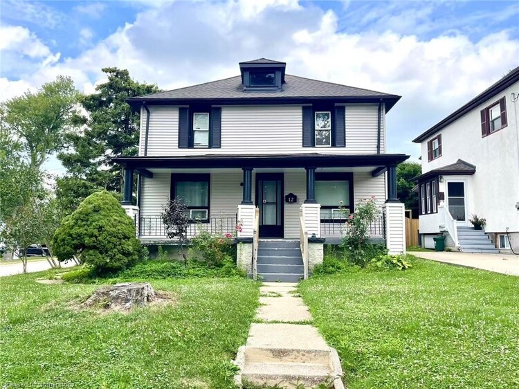 12 Carleton Street N, Thorold, ON, 