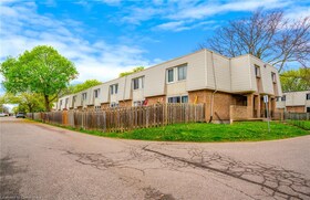 17 Old Pine Trail, Niagara, ON , MLS #40726545 , Image - 1