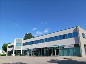 240 Holiday Inn Drive, Waterloo, ON , MLS #40681527 , Image - 1