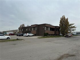 2445 Eagle Street N, Waterloo, ON