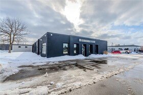 25 Northfield Drive W, Waterloo, ON , MLS #40695979 , Image - 1