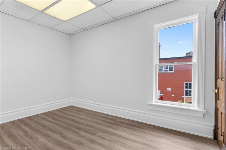 18 Weber Street W, Kitchener, ON, 