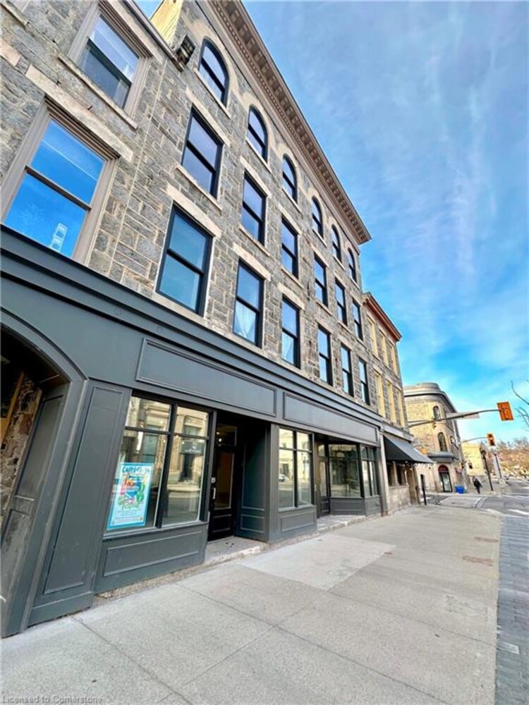 15 Main Street, Cambridge, ON, 