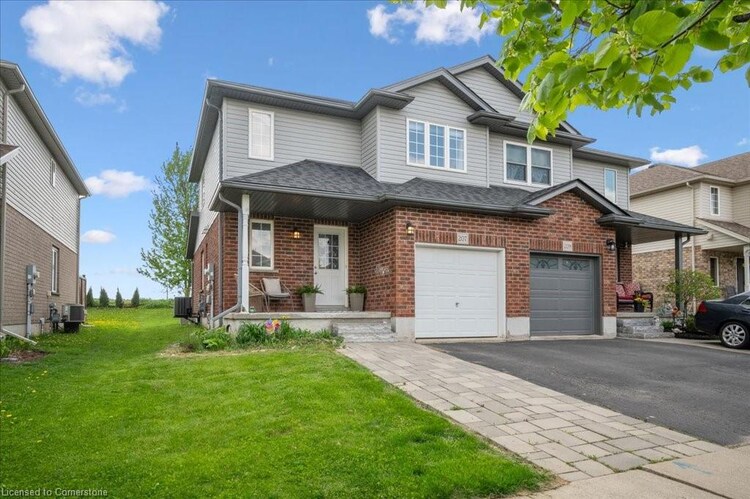 207 Brenneman Drive, Wilmot, ON, 