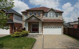 692 Salzburg Drive, Waterloo, ON , MLS #40731028 , Image - 1