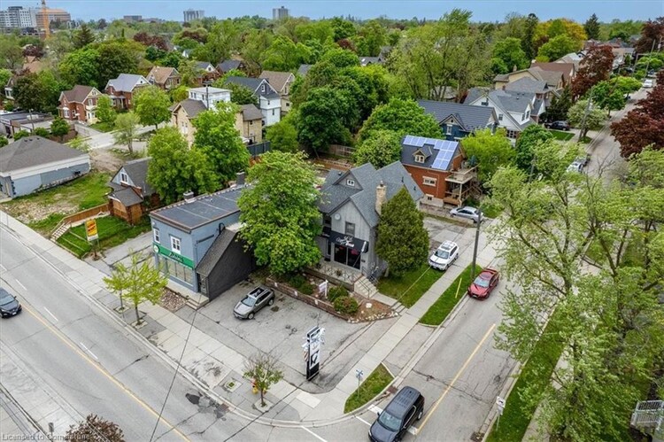 686 King Street E, Kitchener, ON, 