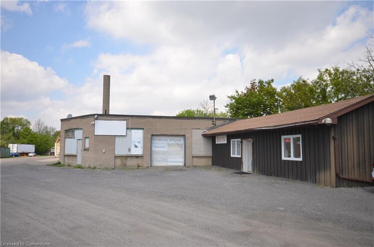 426 Dolph Street N, Cambridge, ON, 