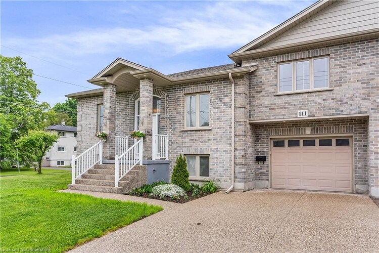 111 Schweitzer Street, Kitchener, ON, 