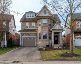 31 Coopershawk Street, Waterloo, ON , MLS #40737765 , Image - 1