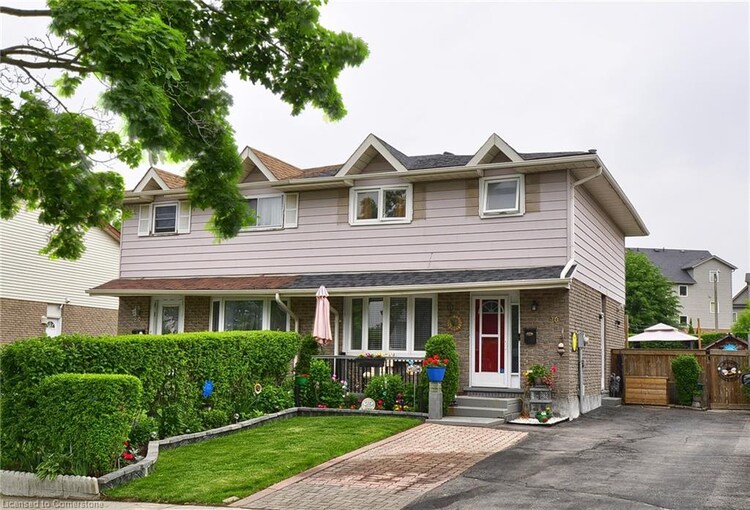 30 The Country Way, Kitchener, ON, 