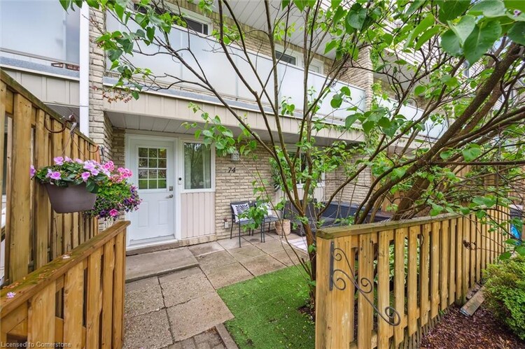 35 Breckenridge Drive, Kitchener, ON, 