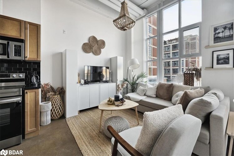 404 King Street W, Kitchener, ON, 