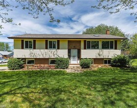 85 High Acres Crescent, Waterloo, ON , MLS #40739582 , Image - 1