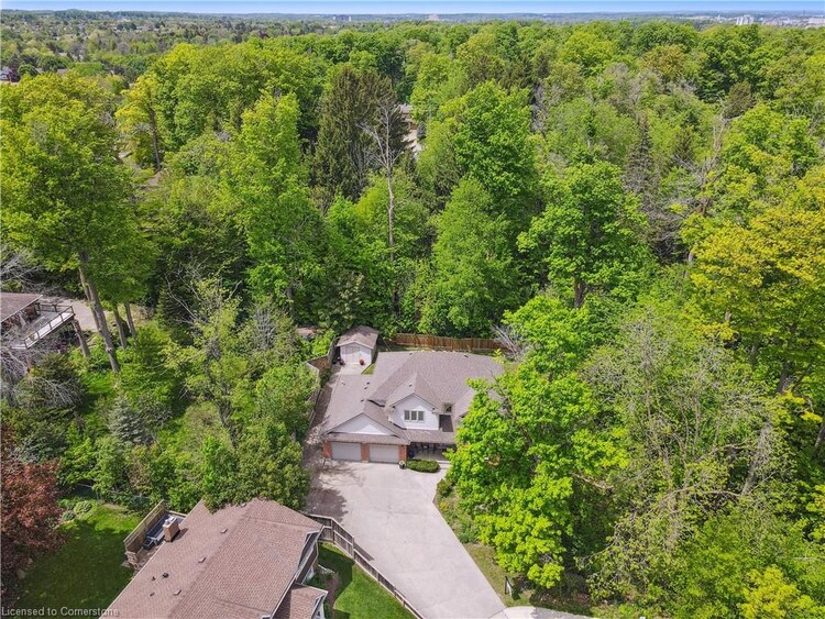 35 Dayman Court, Kitchener, ON, 