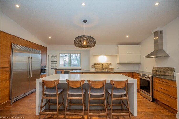 229 Westview Court, Kitchener, ON, 