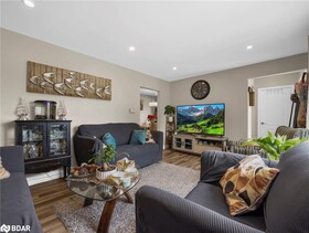 55 Silver Aspen Crescent, Waterloo, ON , MLS #40743104 , Image - 1