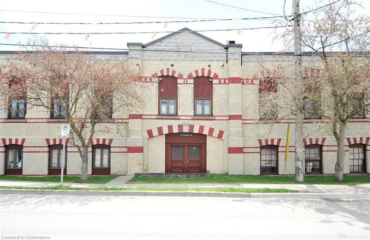 45 Stanley Street, North Dumfries, ON, 