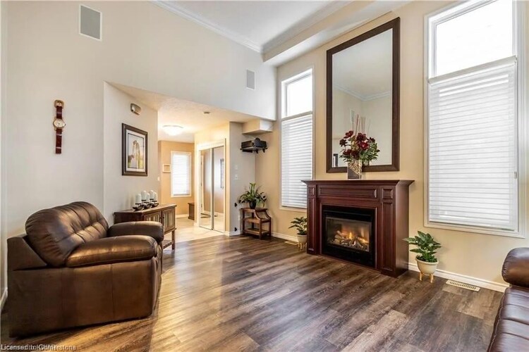 40 Seabrook Drive, Kitchener, ON, 