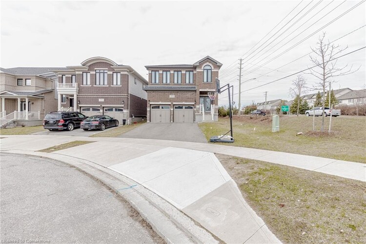 573 Florencedale Crescent E, Kitchener, ON, 