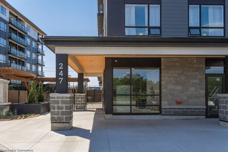 247 Northfield Drive E, Waterloo, ON, 