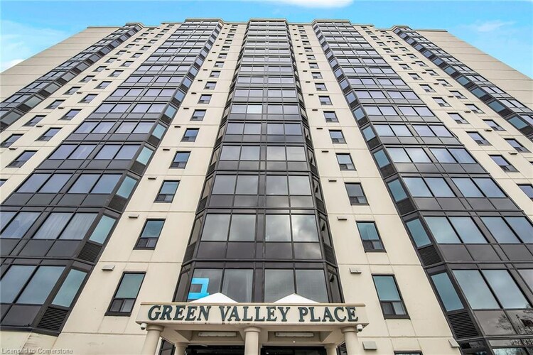 35 Green Valley Drive, Kitchener, ON, 