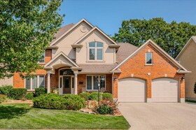 572 Falconridge Crescent, Waterloo, ON , MLS #40733427 , Image - 1