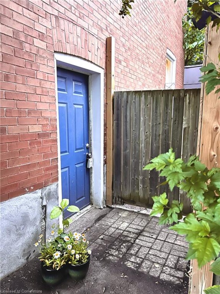 318 Church Street S, Cambridge, ON, 