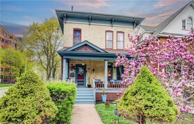 32 Ellen Street E, Waterloo, ON , MLS #40736328 , Image - 1