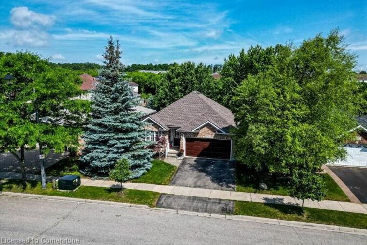678 Salzburg Drive, Waterloo, ON, 