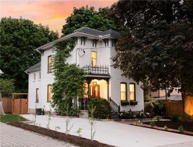 23 Centre Street, Waterloo, ON , MLS #40736718 , Image - 1