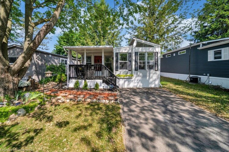 580 Beaver Creek Road, Waterloo, ON, 