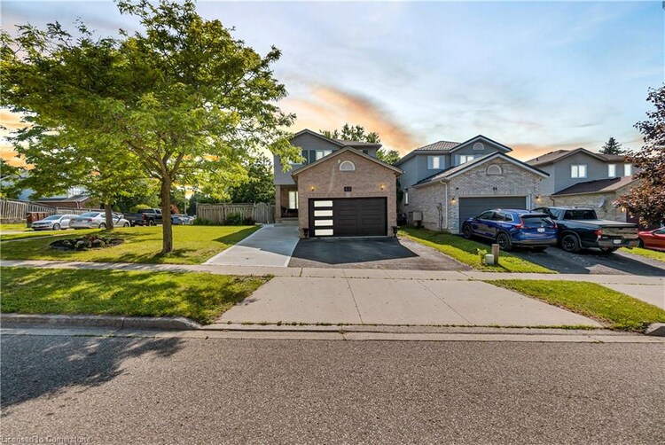 40 Alderson Drive, Cambridge, ON, 