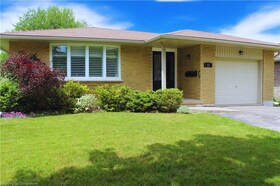 11 Wordsworth Place, Waterloo, ON , MLS #40742223 , Image - 1