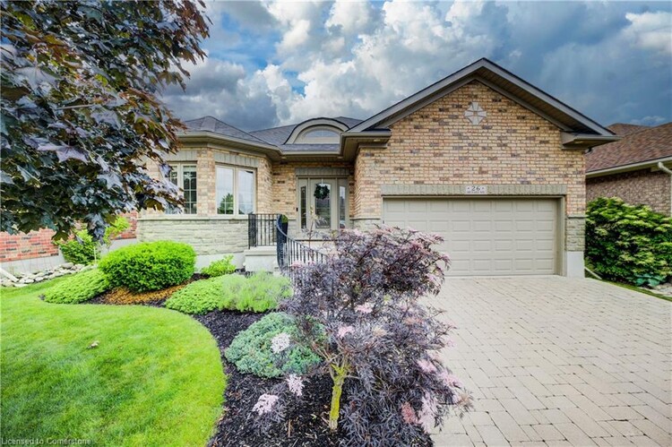 26 Orchard Way, Wilmot, ON, 
