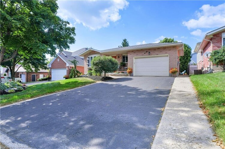 612 Sprucehurst Crescent, Waterloo, ON, 