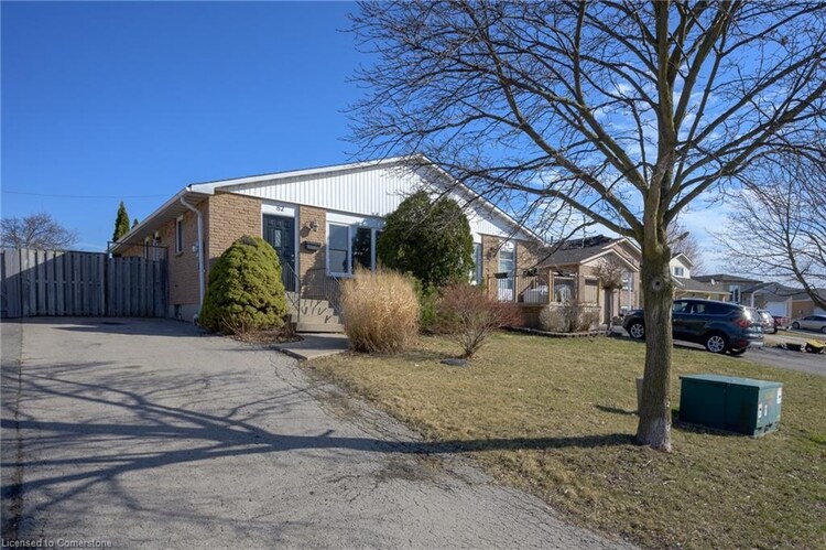 82 Lampman Crescent, Thorold, ON, 